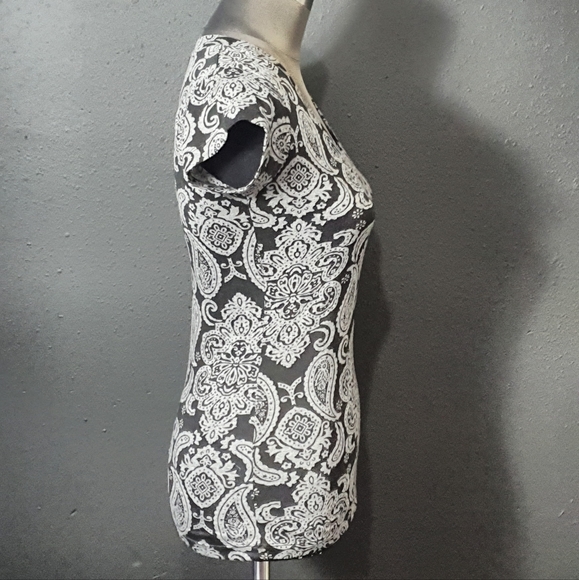 Balance Collection Top - Picture 4 of 5